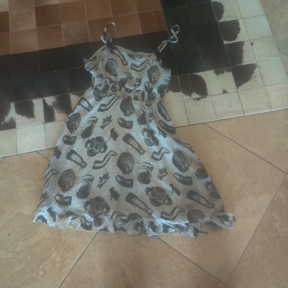 Sourpuss doll parts print  dress size XXL New - Picture 2 of 3